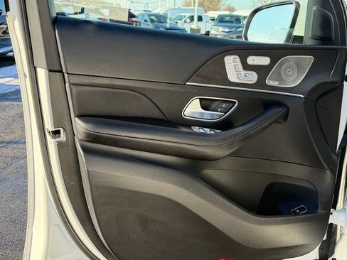 Used 2021 Mercedes-Benz GLE 350 4MATIC image 11