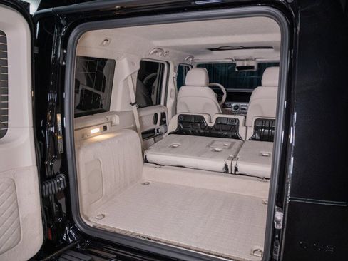 Used 2026 Mercedes-Benz G 63 AMG 4MATIC image 7