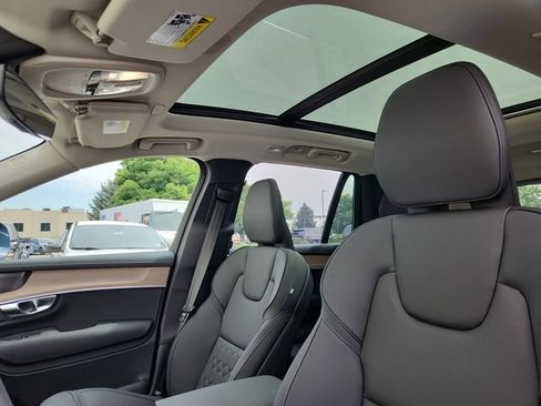 New 2025 Volvo XC90 B6 Plus w/ Protection Package Premier image 23