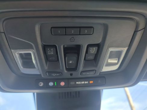 Certified 2025 Chevrolet Silverado 1500 High Country w/ High Country Premium Package image 29