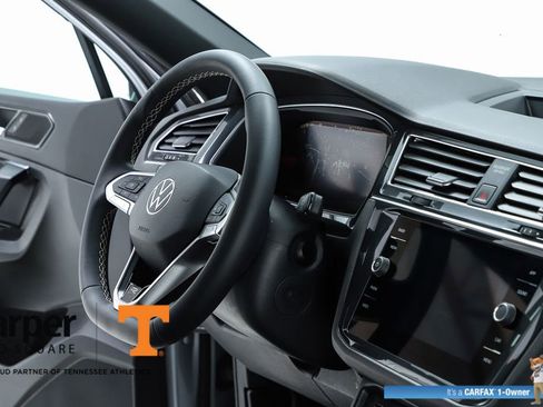 Used 2023 Volkswagen Tiguan SE R-Line AWD/4WD image 34
