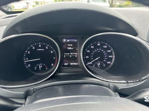 Used 2017 Hyundai Santa Fe Sport FWD image 14