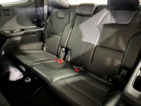 Used 2021 Kia Telluride LX FWD image 37