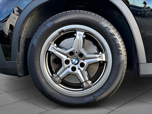 Used 2023 BMW X1 xDrive28i w/ Convenience Package image 9