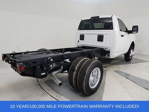 New 2026 RAM 3500 Tradesman w/ Chrome Appearance Group A AWD/4WD image 8