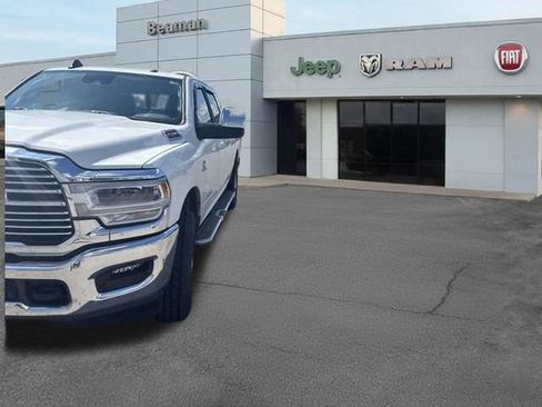 Used 2023 RAM 2500 Laramie AWD/4WD image 2