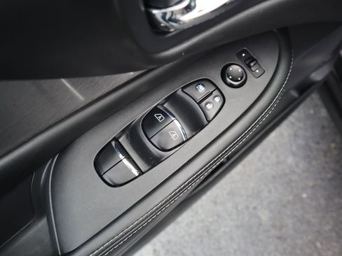 Used 2021 Nissan Murano SL w/ SL Moonroof Package image 20