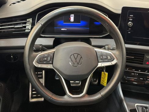 Used 2025 Volkswagen Jetta Sport FWD image 11