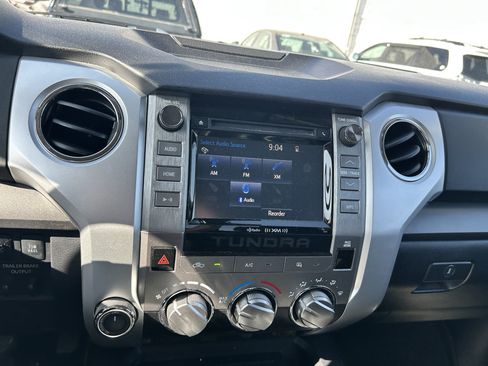 Used 2018 Toyota Tundra SR5 w/ TRD Off Road Package AWD/4WD image 15