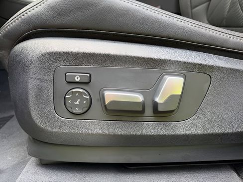 New 2026 BMW X5 xDrive40i AWD/4WD image 11