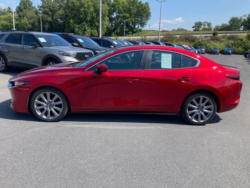 Used 2021 MAZDA MAZDA3 s FWD image 5