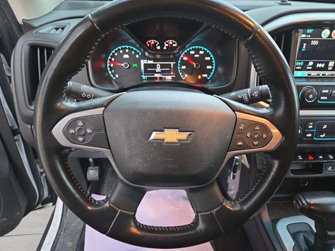 Used 2017 Chevrolet Colorado ZR2 image 6