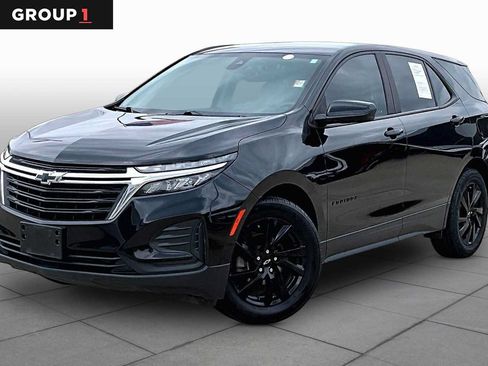 Used 2023 Chevrolet Equinox LS w/ LS Convenience Package FWD image 1