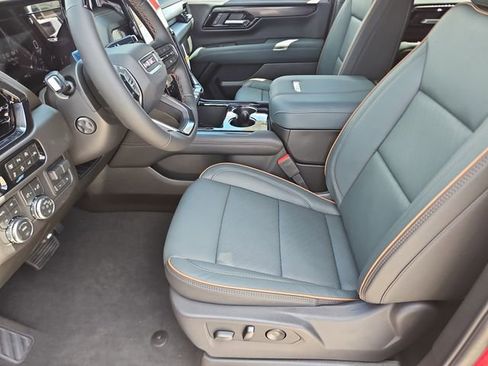 New 2026 GMC Yukon AT4 w/ AT4 Premium Plus Package AWD/4WD image 12