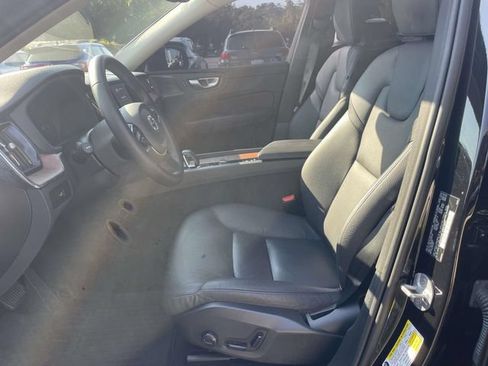 Used 2024 Volvo XC60 B5 Plus w/ Protection Package Premier AWD/4WD image 16