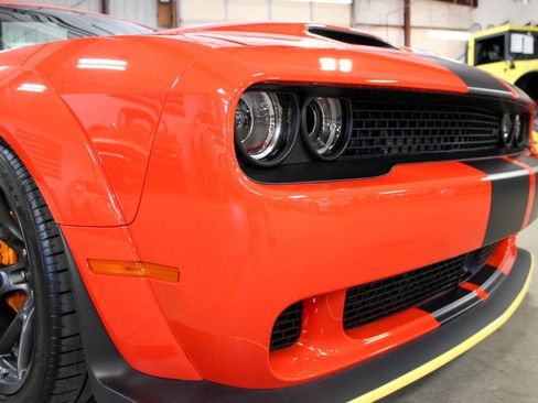 Used 2023 Dodge Challenger SRT Hellcat image 17