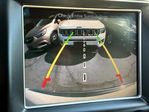 Used 2015 Jeep Grand Cherokee Limited AWD/4WD image 20