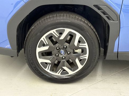 Used 2026 Subaru Forester Premium AWD/4WD image 11