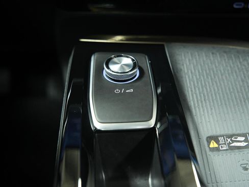 Used 2026 Buick Enclave Avenir w/ Super Cruise Package FWD image 48