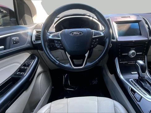 Used 2017 Ford Edge Titanium w/ Equipment Group 301A AWD/4WD image 6