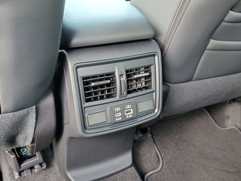 Certified 2026 Subaru Forester Premium AWD/4WD image 15