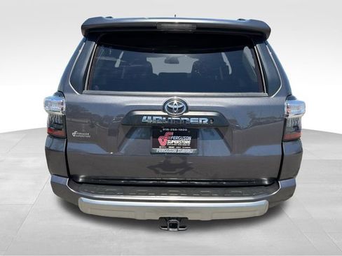 Used 2019 Toyota 4Runner TRD Off-Road Premium AWD/4WD image 6