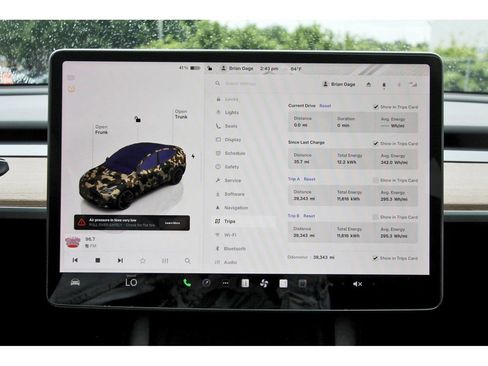 Used 2022 Tesla Model Y Performance AWD/4WD image 25