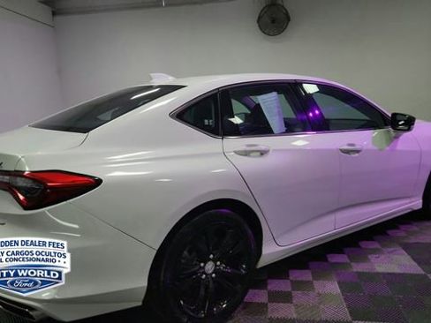Used 2023 Acura TLX w/ Technology Package FWD image 7