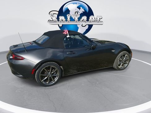Used 2023 MAZDA MX-5 Miata Grand Touring w/ Weather Package image 9
