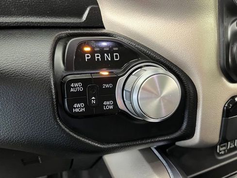 Used 2022 RAM 1500 Laramie image 32