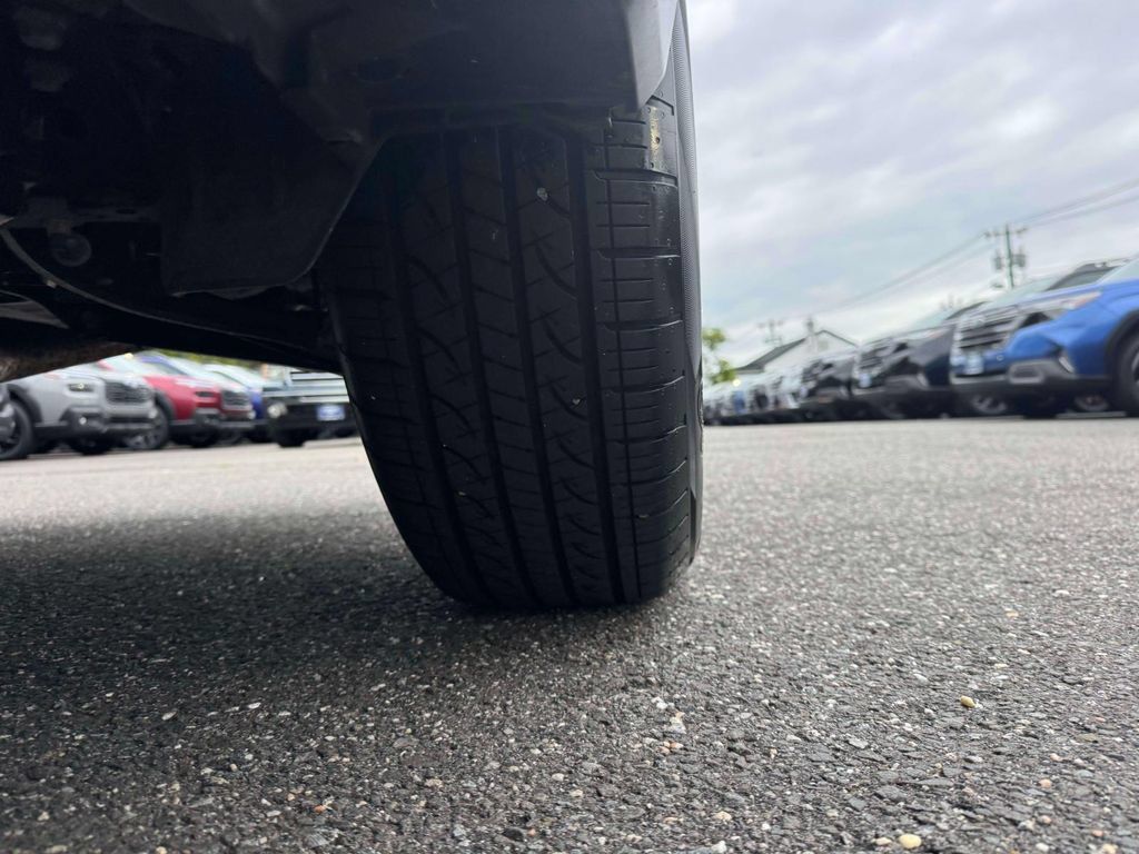 Used 2024 Subaru Outback Limited AWD/4WD image 13