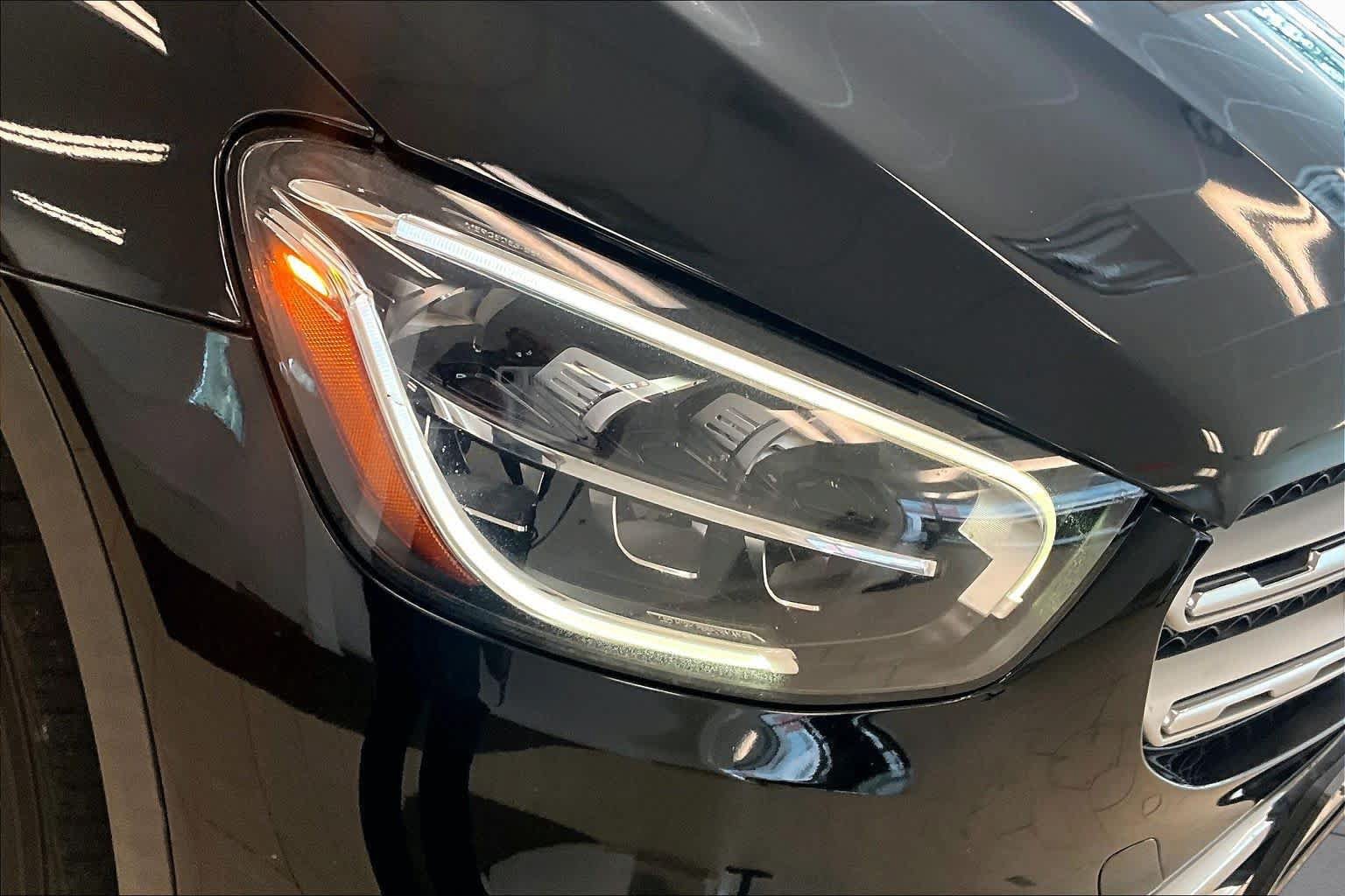 Used 2020 Mercedes-Benz GLC 300 image 25