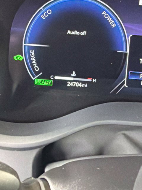 Used 2025 Toyota Sienna XLE Woodland Edition AWD/4WD image 4