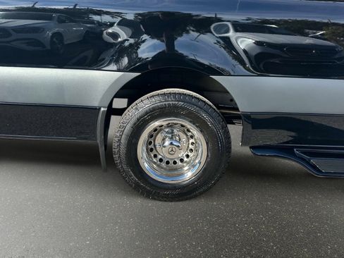 Used 2025 Mercedes-Benz Sprinter 3500 image 9