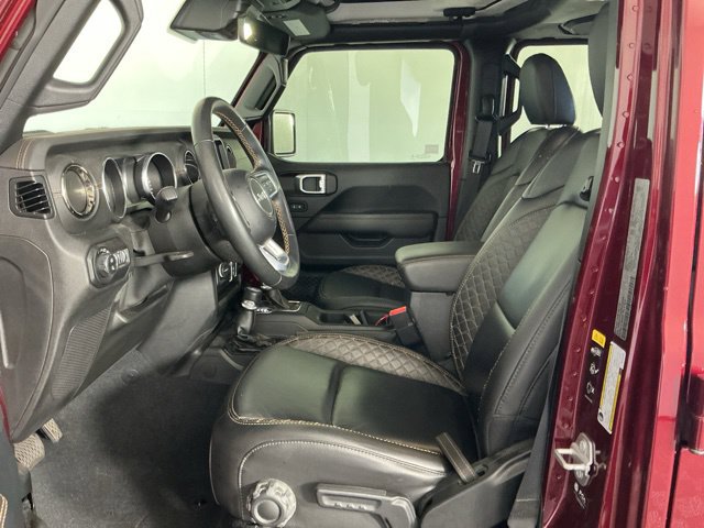Used 2021 Jeep Gladiator Overland AWD/4WD image 9