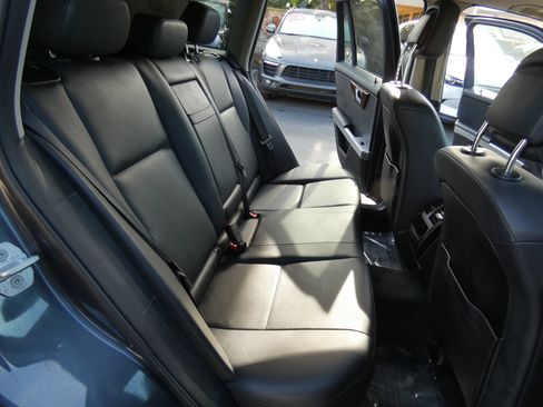 Used 2015 Mercedes-Benz GLK 350 2WD image 56