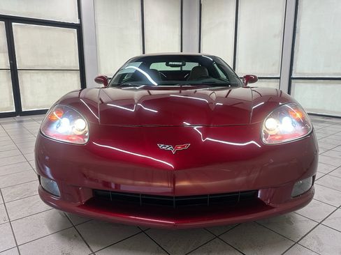 Used 2007 Chevrolet Corvette Convertible w/ Preferred Equipment Group RWD image 9