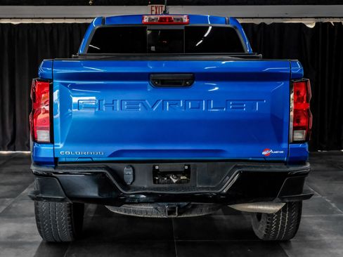 Used 2023 Chevrolet Colorado Trail Boss w/ Advanced Trailering Package AWD/4WD image 9