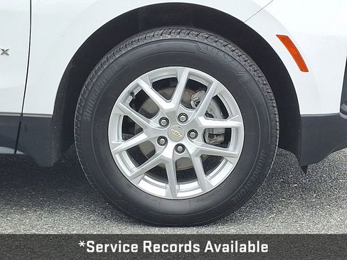 Used 2022 Chevrolet Equinox LS AWD/4WD image 10