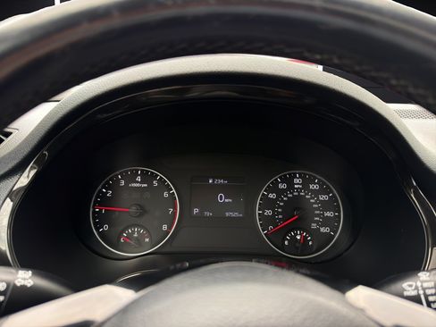 Used 2021 Kia Seltos EX AWD/4WD image 12