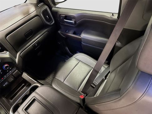 Used 2021 Chevrolet Silverado 1500 LT Trail Boss w/ Convenience Package II image 23