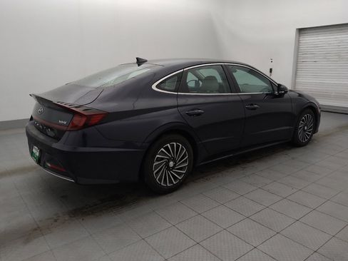 Used 2022 Hyundai Sonata Limited image 10