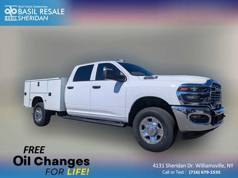 Used 2024 RAM 2500 Tradesman w/ Chrome Appearance Group image 1