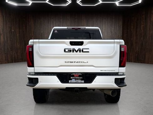 Used 2025 GMC Sierra 3500 Denali Ultimate AWD/4WD image 6