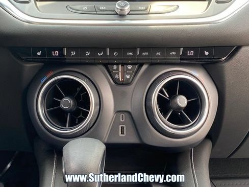 Used 2024 Chevrolet Blazer LT w/ Convenience Package FWD image 29