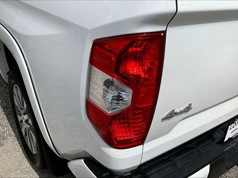 Used 2017 Toyota Tundra Limited w/ Limited Premium Package AWD/4WD image 25