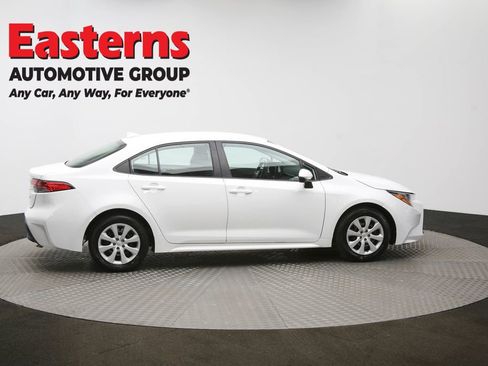 Used 2024 Toyota Corolla LE image 43