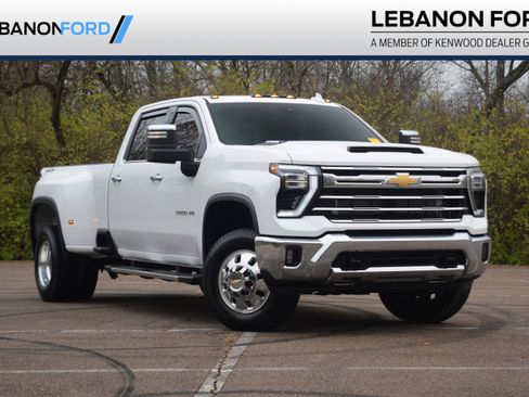 Used 2025 Chevrolet Silverado 3500 LTZ image 1