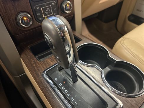 Used 2013 Ford F150 Lariat w/ Luxury Equipment Group image 21