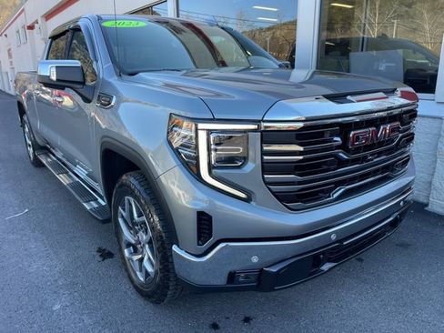 Used 2023 GMC Sierra 1500 SLT w/ SLT Premium Plus Package image 2